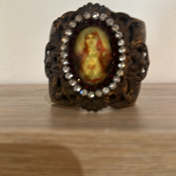 Cuff Handmade with St. Mary - Picture 5 of 5